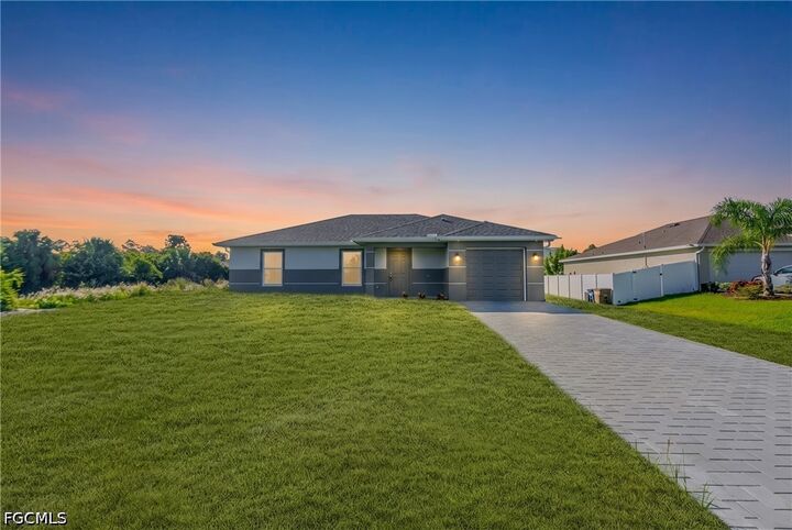Property Photo: 180 Peerless Street FL 33974