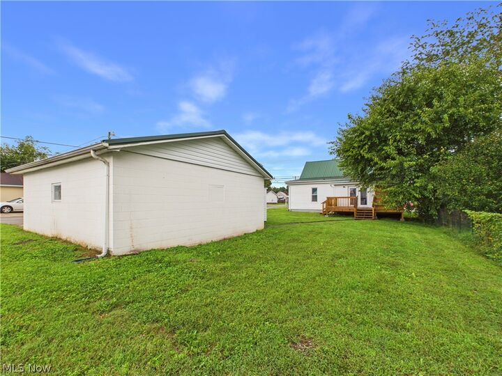 Property Photo:  709 Highland Avenue  WV 26187 