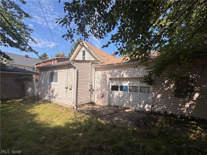Property Photo: 19870 Pasnow Avenue OH 44119
