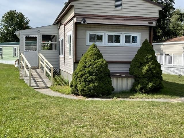 Property Photo:  3 Willow Street  NH 03833 