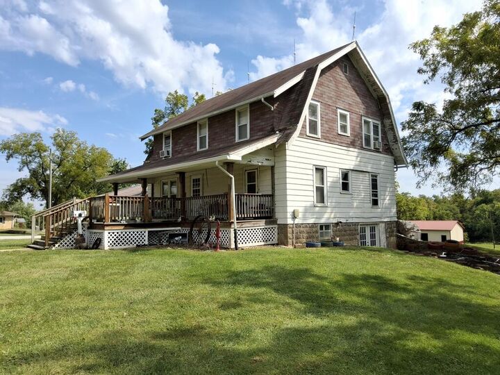 Property Photo:  306 E Washington Street  MO 63548 