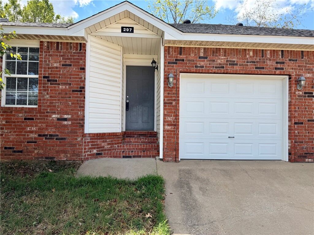Property Photo:  297 Graystone Circle  AR 72719 