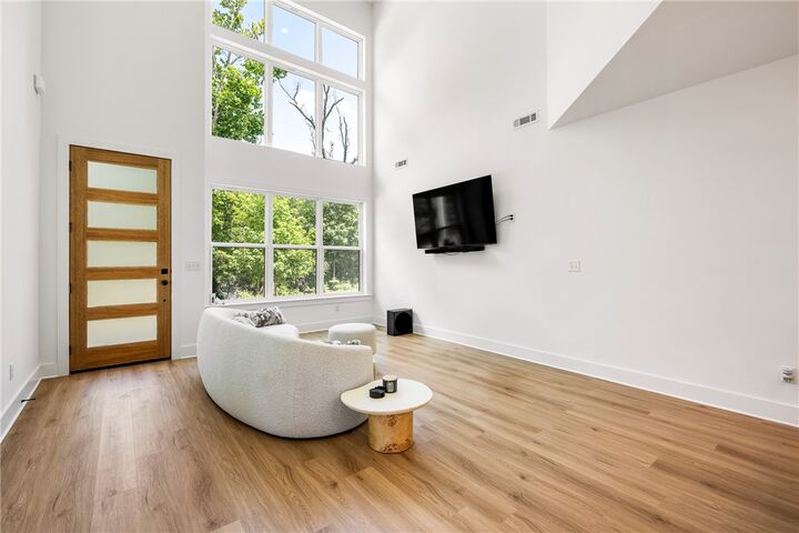 Property Photo: 17 Rupert Lane AR 72715