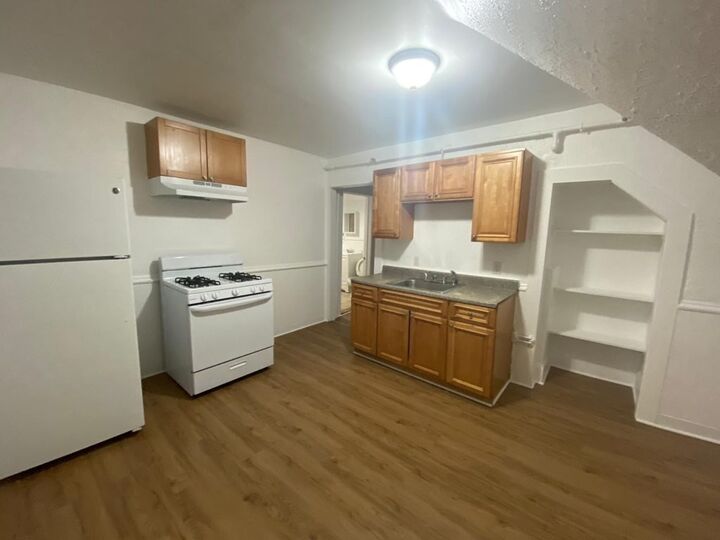 Property Photo:  133 Chestnut 3  MA 01902 