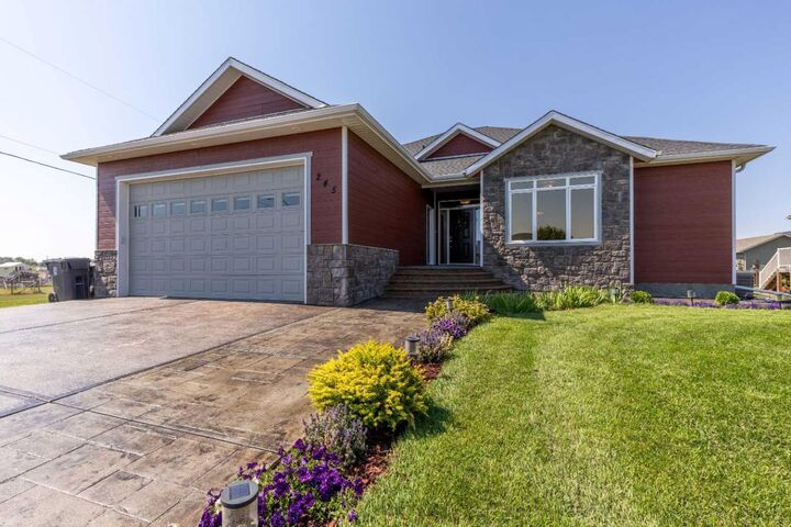 Property Photo:  245 6A Street  AB T0K 2E0 