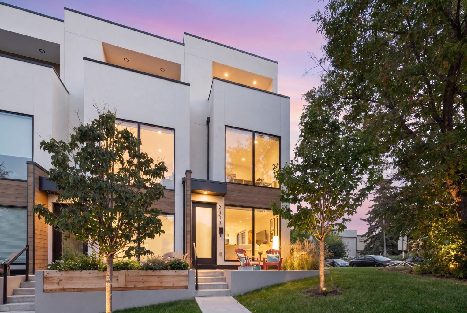 Property Photo:  2830 15 Street SW  AB T2T 1J2 