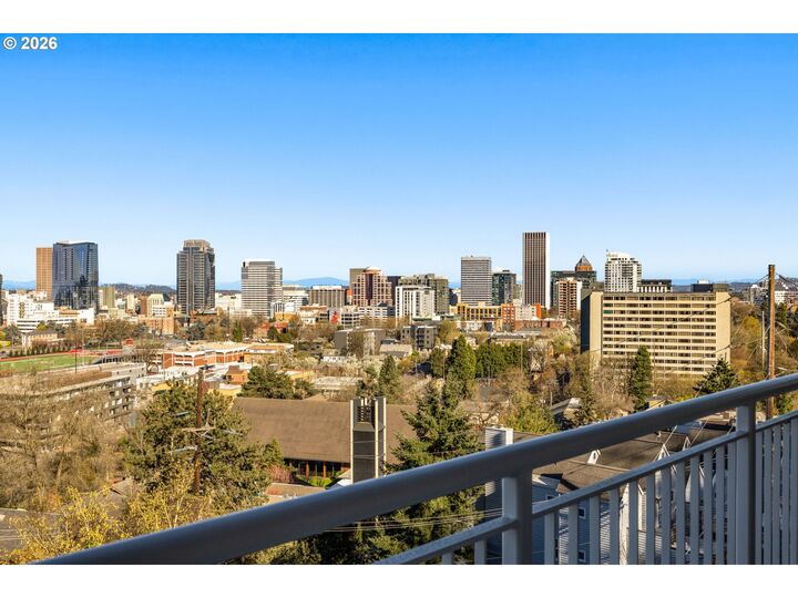 Property Photo: 2020 SW Market Street Dr 303 OR 97201