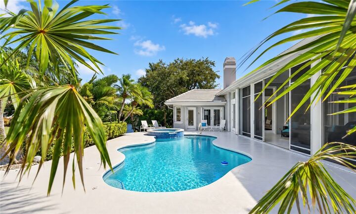 Property Photo: 311 Shores Drive FL 32963