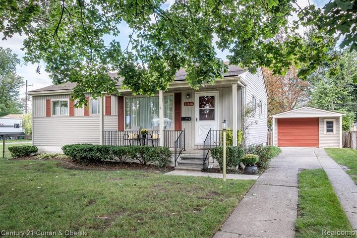 Property Photo:  33618 Donnelly Street  MI 48135 