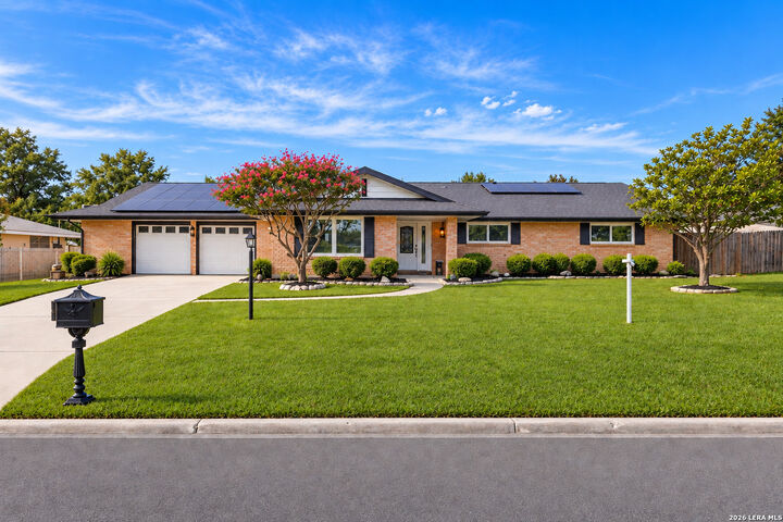 Property Photo: 657 Weatherly TX 78239