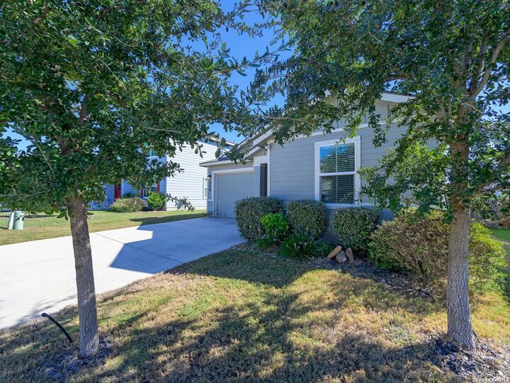 Property Photo:  5526 Rosillo Gate  TX 78222 