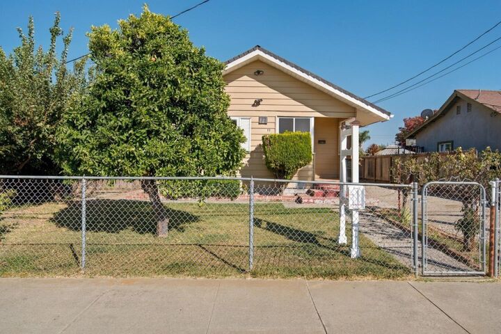 Property Photo: 71 Rustic Street CA 95023