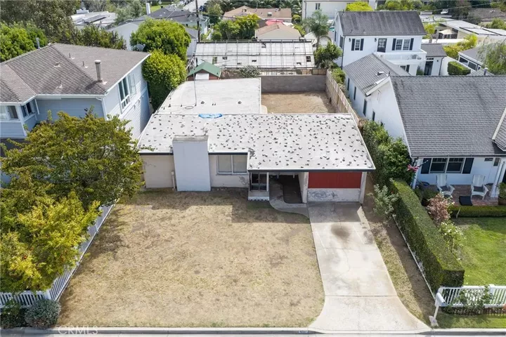 Property Photo: 518 Fullerton CA 92663