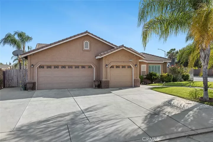 Property Photo:  2649 Hillcrest Street  CA 93662 