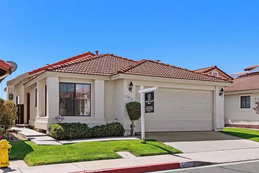 Property Photo: 12012 Caminito Ryone CA 92128