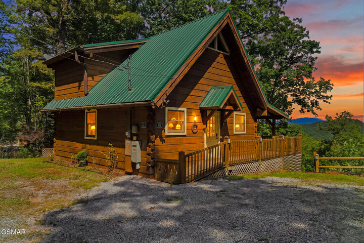 Property Photo: 4361 Oakland Way TN 37862