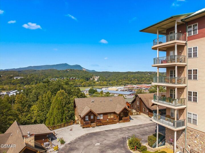 Property Photo: 410 Big Bear Way TN 37863