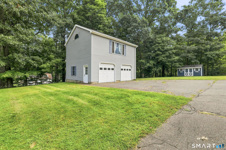 Property Photo:  23 Knollwood Trail  CT 06238 