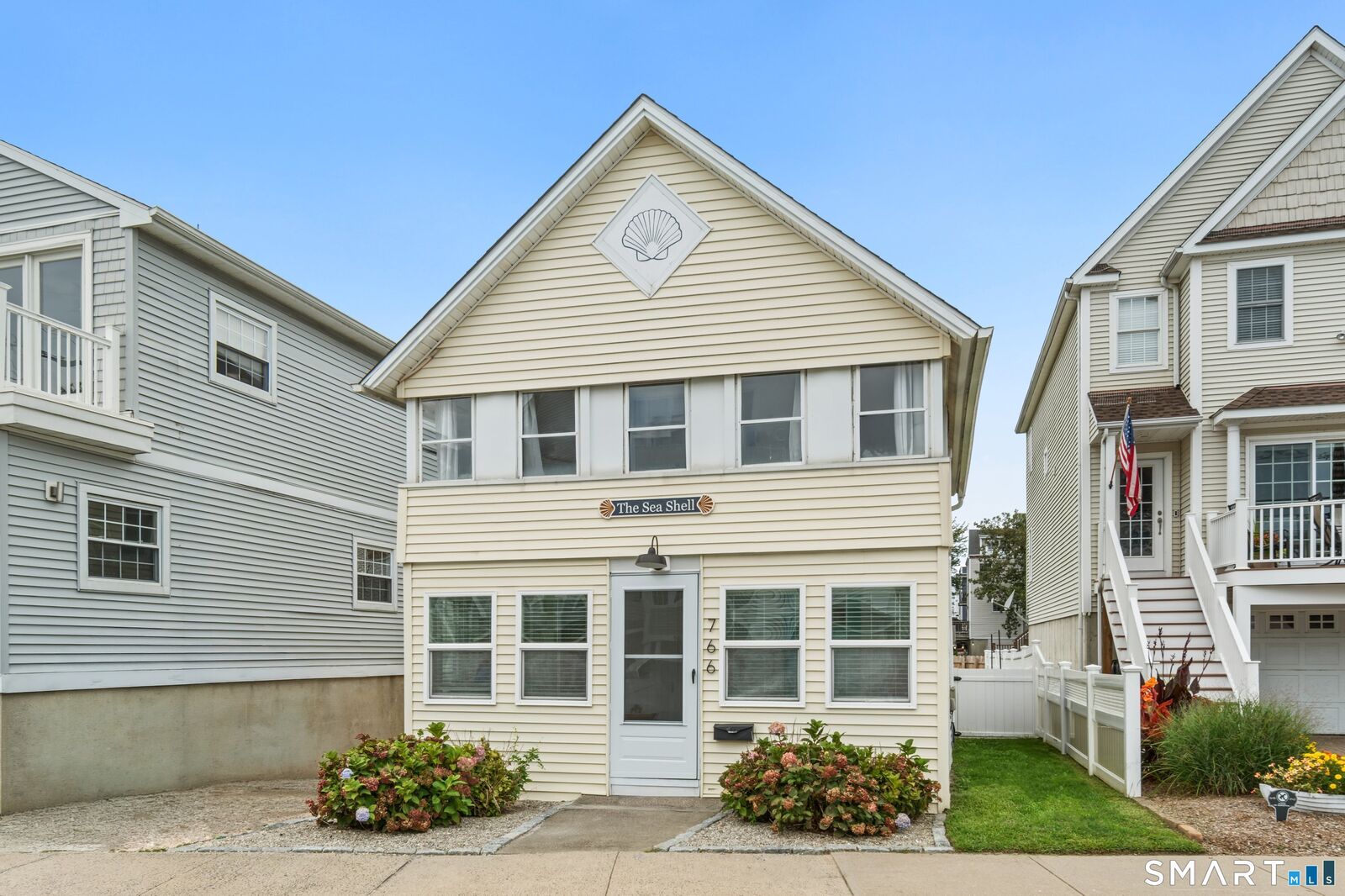 Property Photo:  766 East Broadway  CT 06460 
