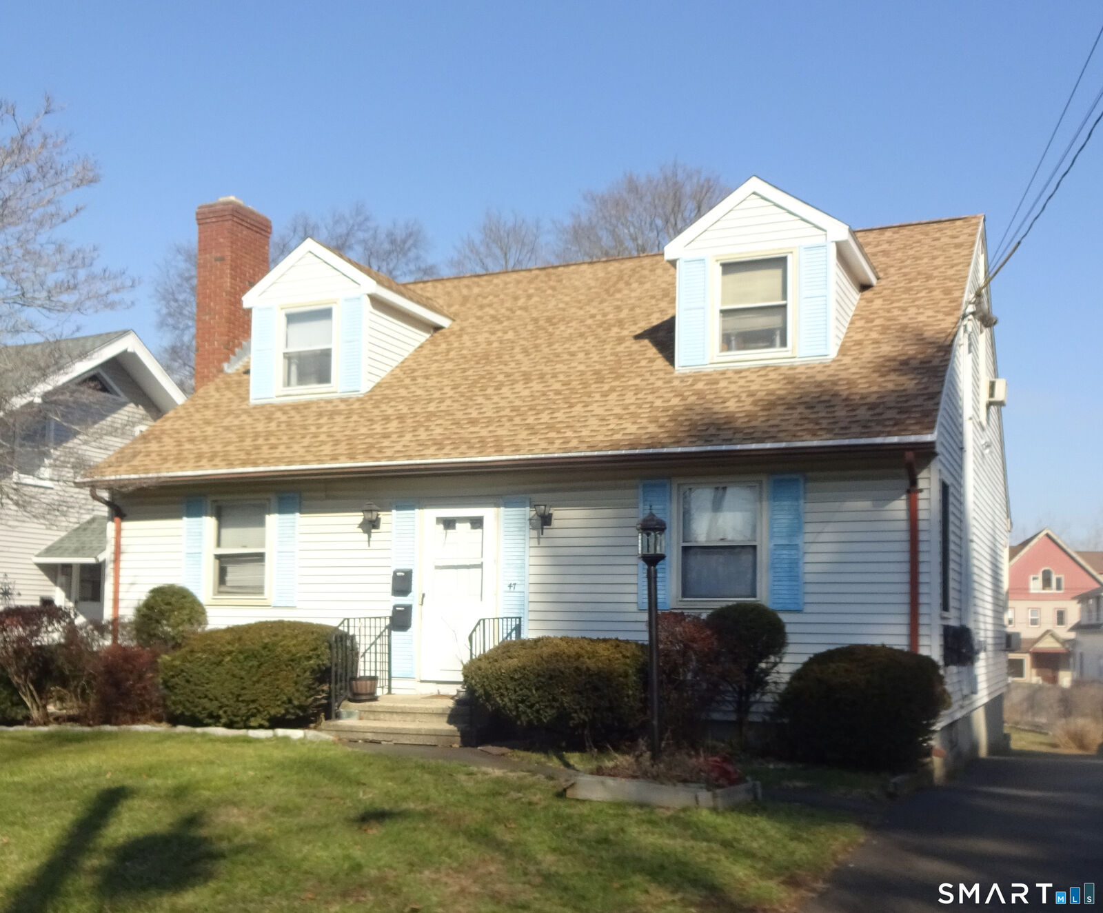 Property Photo:  47 Laurel Street  CT 06405 