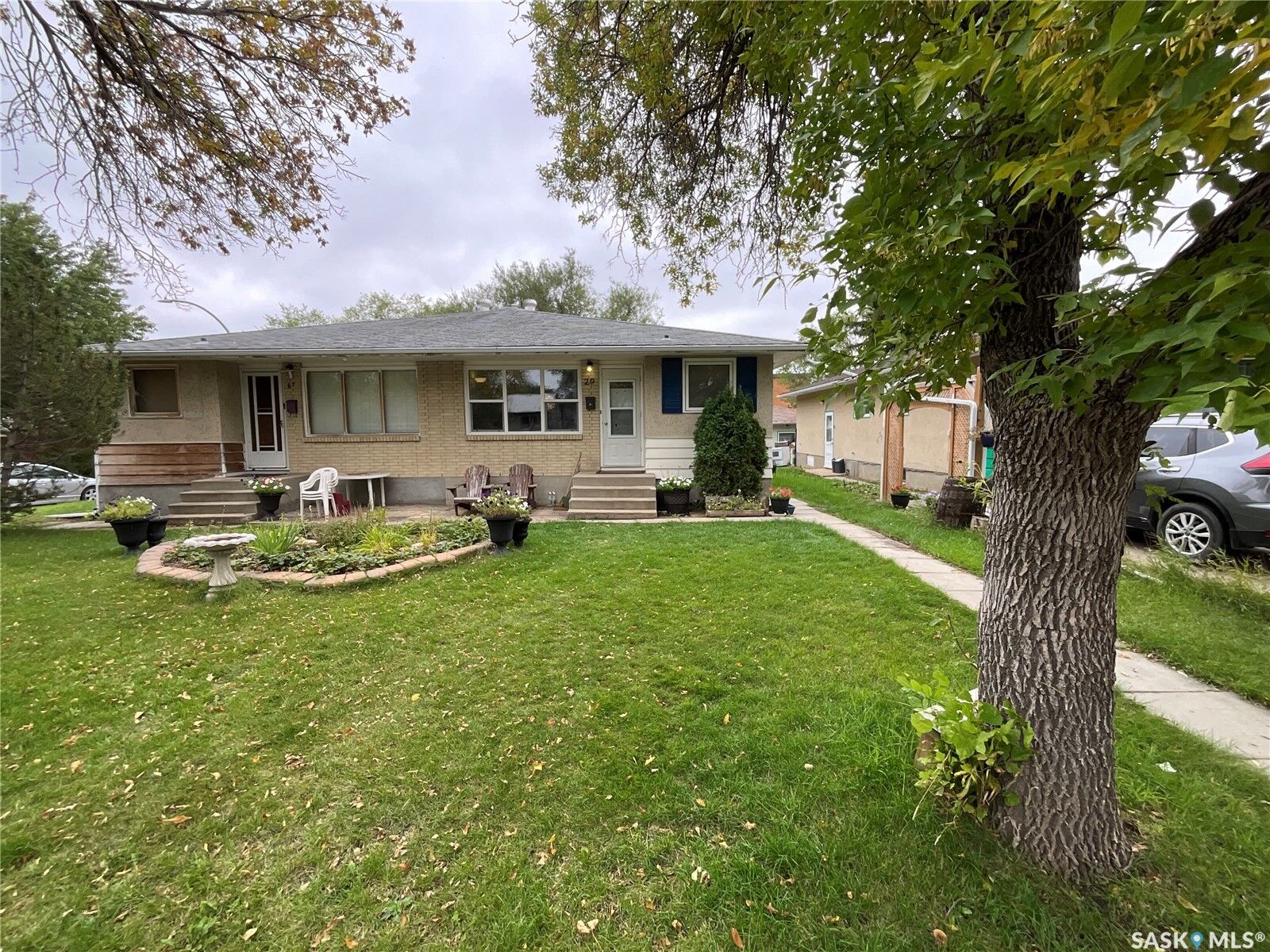 Property Photo:  29 McMurchy Avenue  SK S4R 3G3 