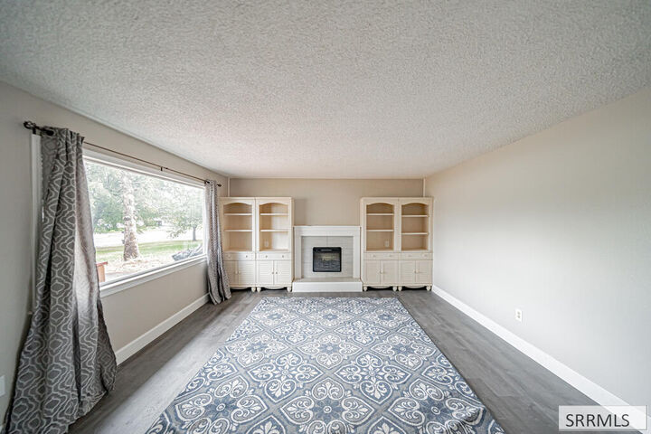 Property Photo:  2418 Stace Circle  ID 83401 