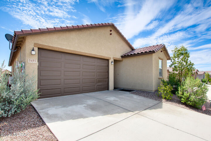 Property Photo:  5491 W Tumacacori Trail  AZ 85742 