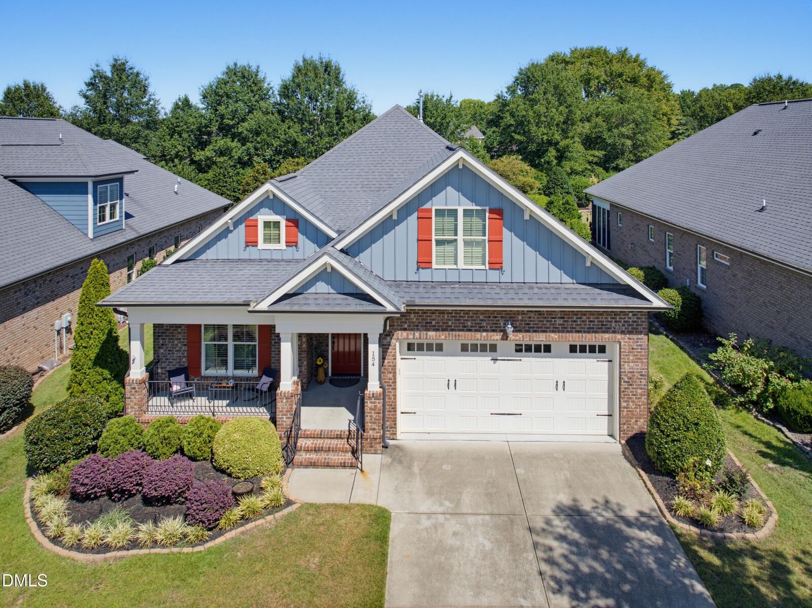 Property Photo: 154 Moss Creek Place NC 27526