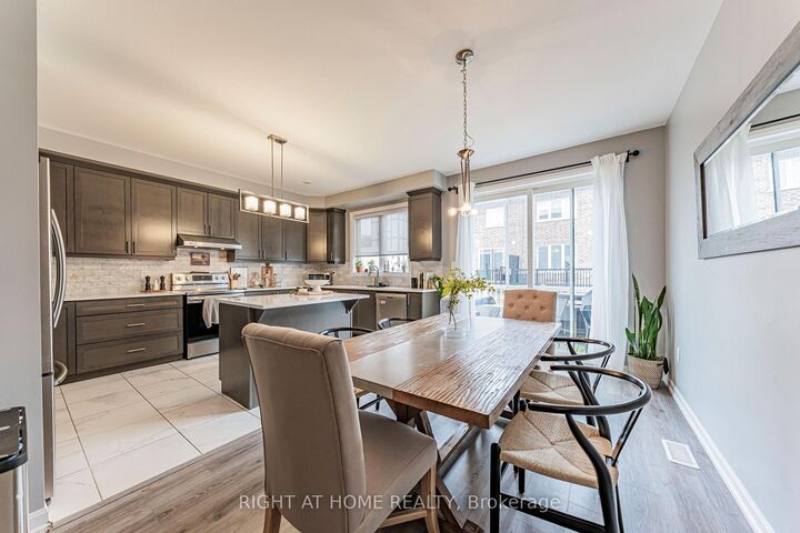 Property Photo:  3353 Vardon Way  ON L6M 1R6 