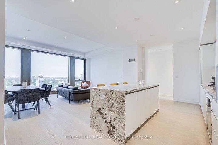 Property Photo:  1315 Bay Street 2202  ON M5R 0E4 