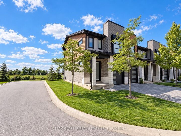 Property Photo:  963 West Village Square 963  ON N6H 0J7 