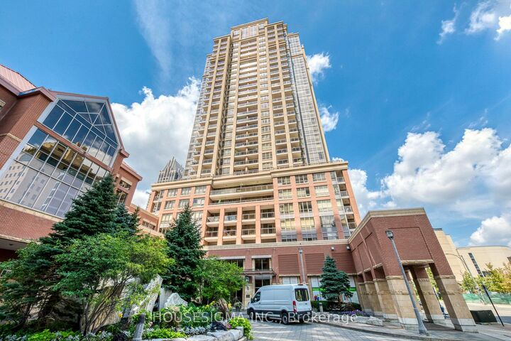 Property Photo:  4090 Living Arts Drive 2703  ON L5B 4M8 