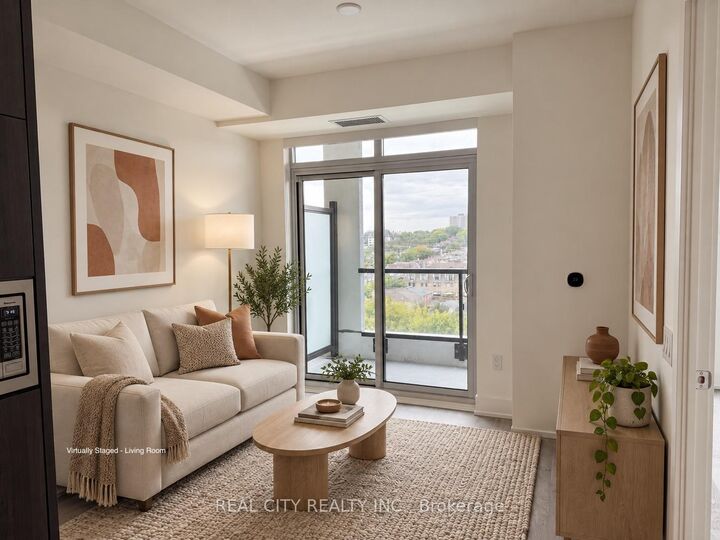 Property Photo:  858 Dupont Street 706  ON M6G 0C1 