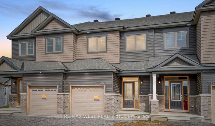 Property Photo: 1026 Kijik Crescent ON K1X 1G6
