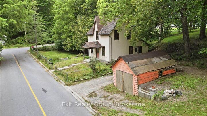 Property Photo:  437 Drewery Street  ON K0K 1H0 