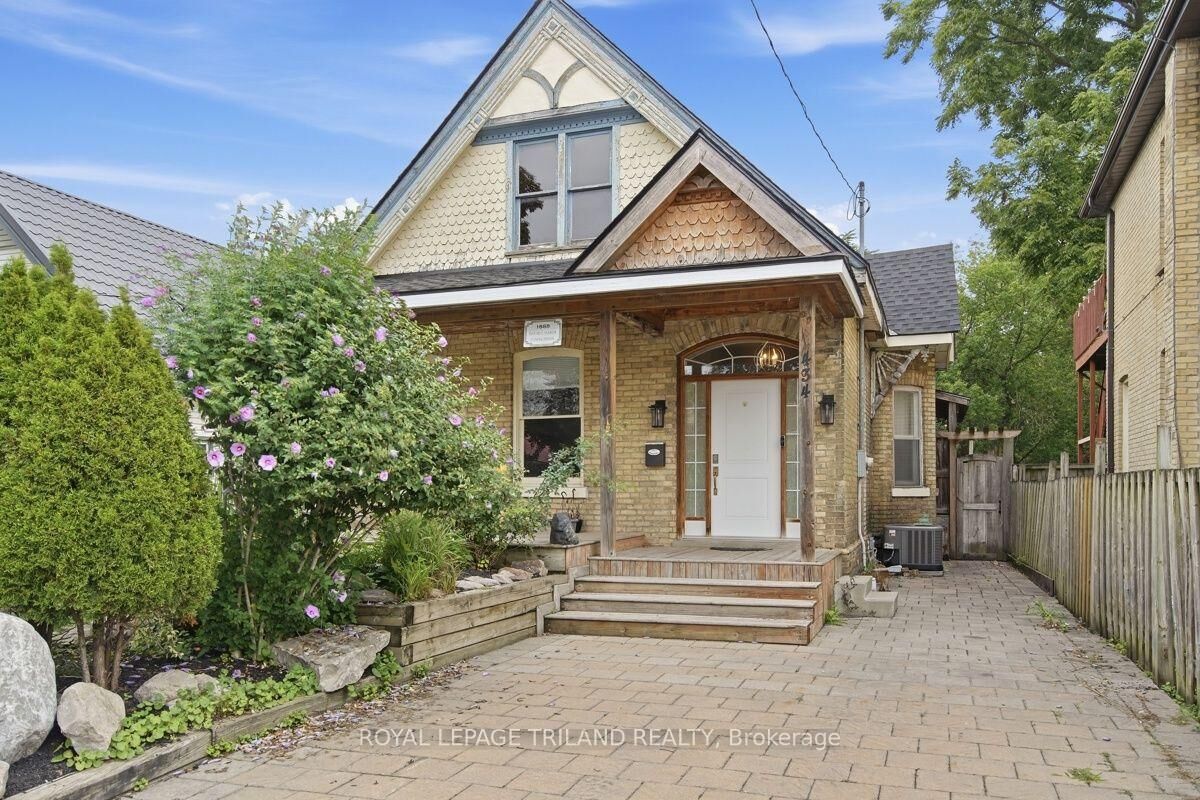 Property Photo: 434 English Street ON N5W 3T5