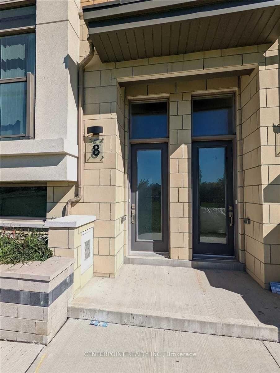 Property Photo:  8 McClarys Way  ON L3R 9S3 