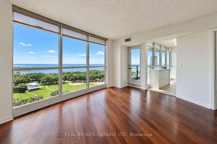 Property Photo:  219 Fort York Boulevard 1909  ON M5V 1B1 
