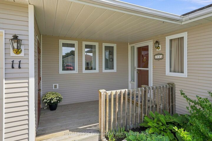 Property Photo:  11 Monroe Court  ON K0K 3L0 
