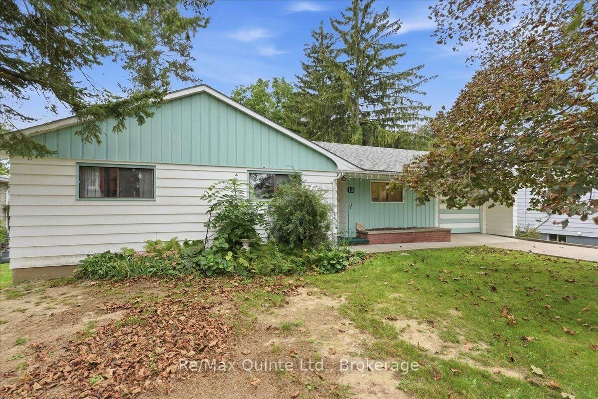Property Photo:  1B Rogers Street  ON K0K 2T0 