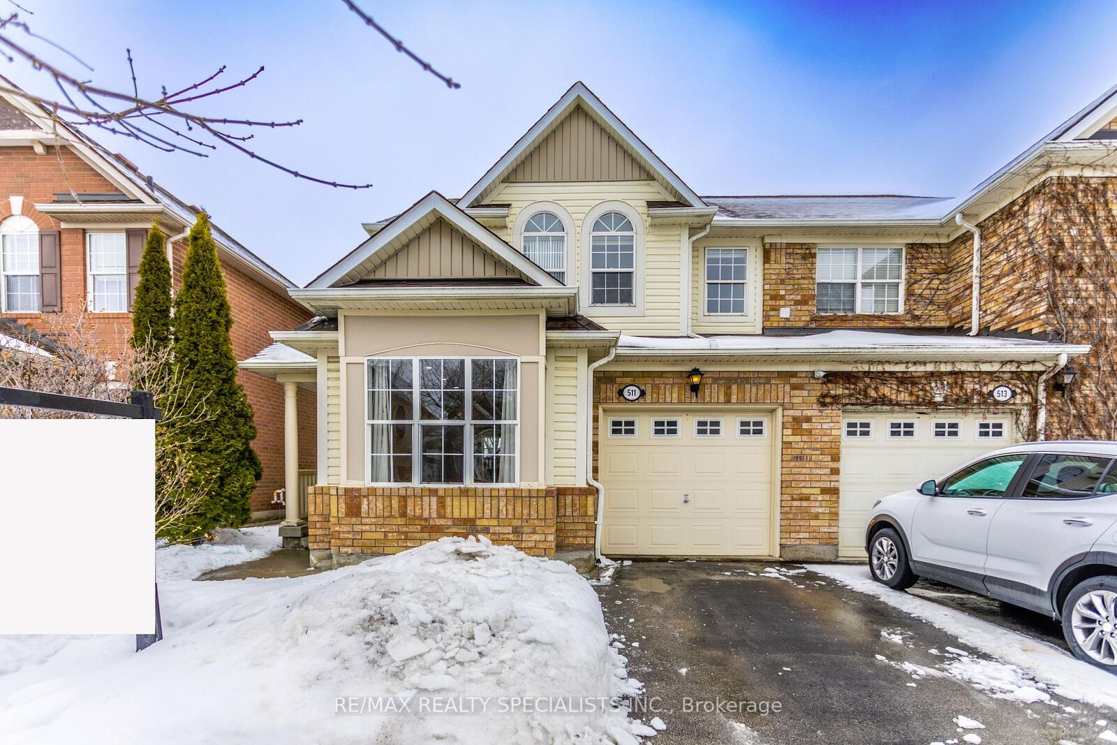 Property Photo:  511 Collis Court N  ON L9T 5M7 