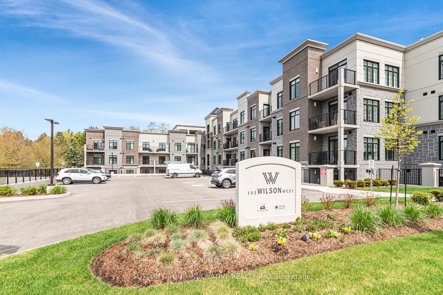 Property Photo:  153 Wilson Street W 105  ON L9G 1N4 