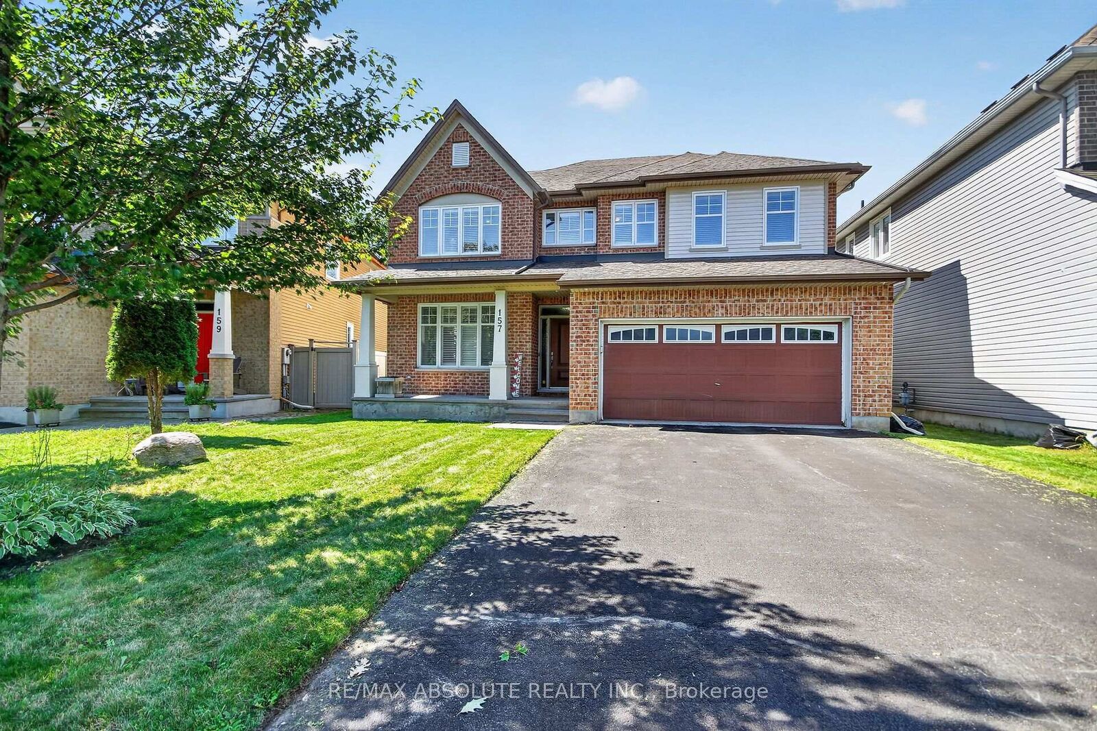 Property Photo:  157 Bufflehead Way W  ON K1T 0G4 