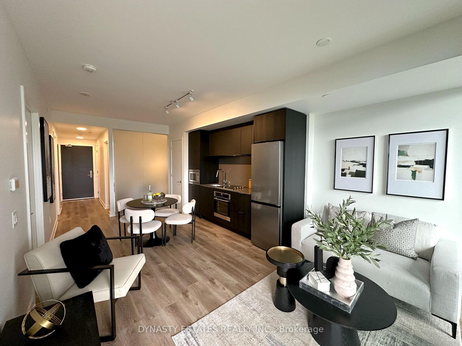 Property Photo:  3009 Novar Road 226  ON L5B 0P9 