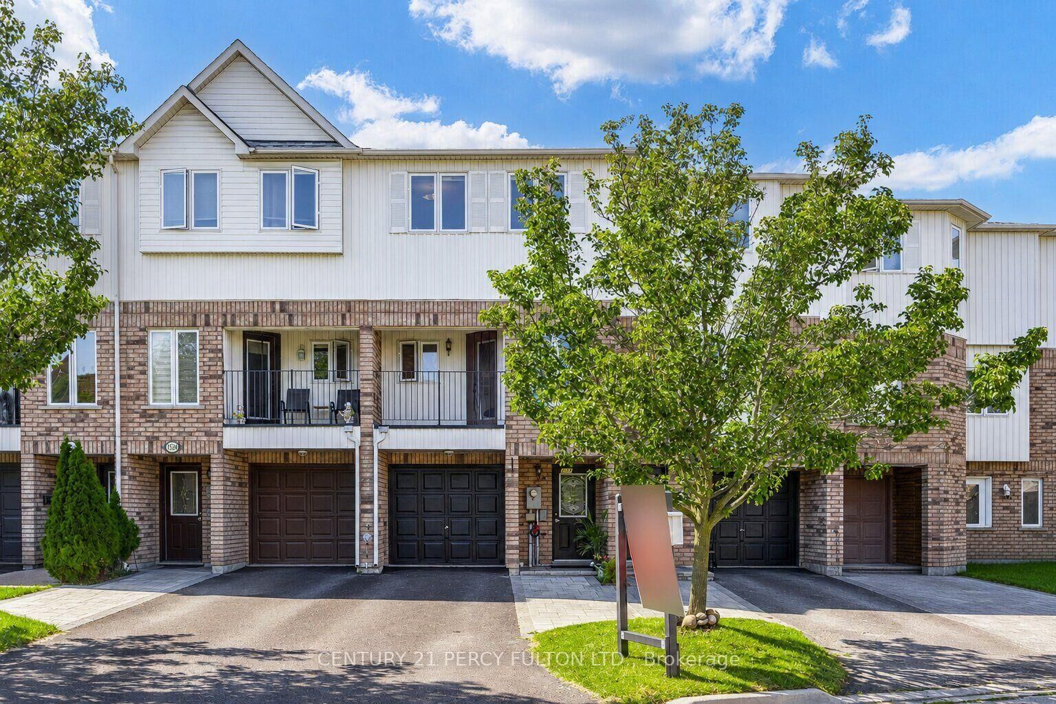 Property Photo:  1532 Hummingbird Court  ON L1V 7H9 
