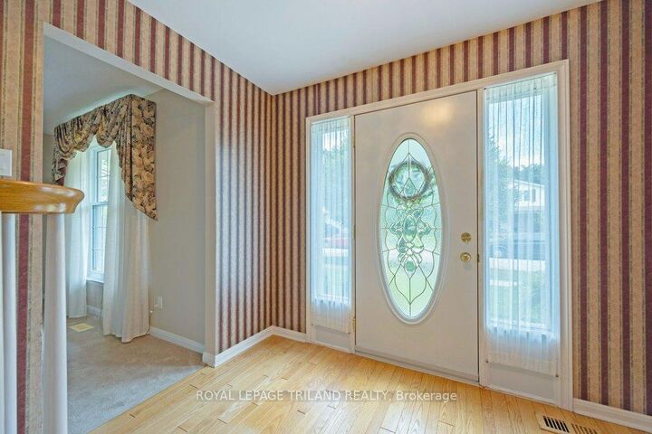 Property Photo:  44 Spencer Crescent  ON N5X 2K6 