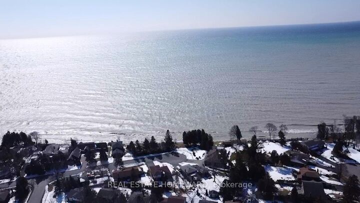 Property Photo:  21 Glen Watford Road  ON K9A 4S4 