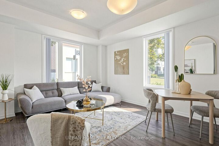 Property Photo:  10 Almond Blossom Mews 97  ON L4K 0N6 