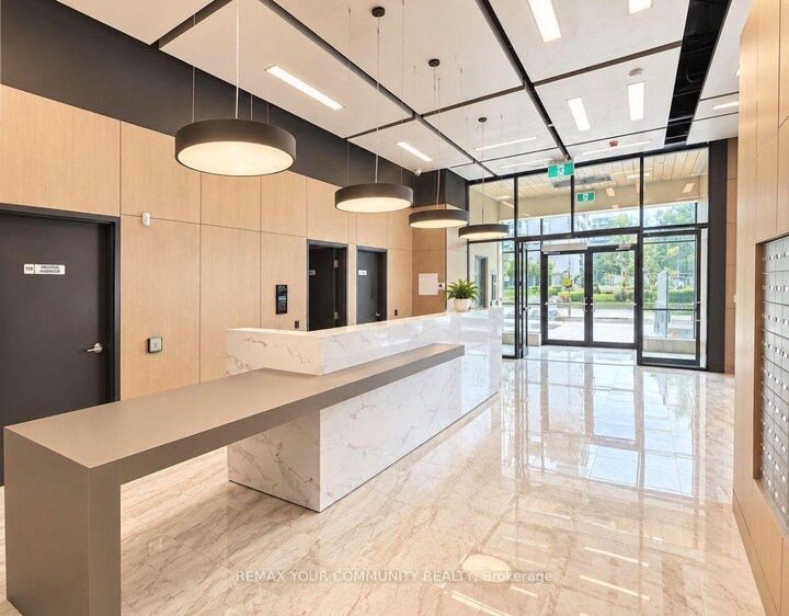 Property Photo:  2825 Jane Street 809  ON M3N 2J5 