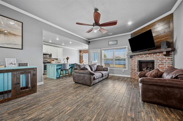 Property Photo: 140 Oak Lane OK 74701